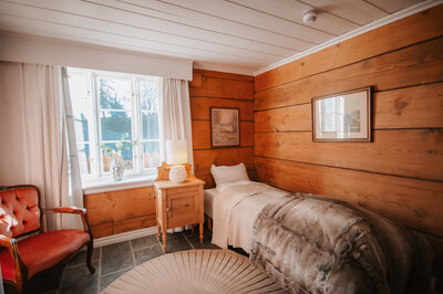 Berven Photo Helgaker Gård rom 170